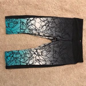 2 for $25!!! Capri yoga pants